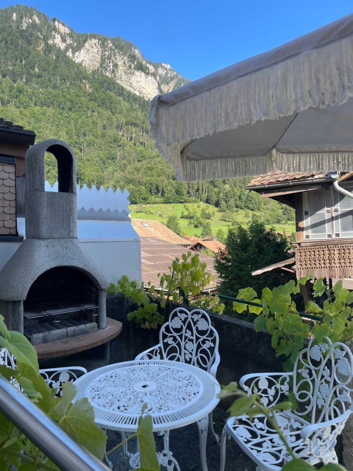 Studio In Alps By Apartments Capricorn Gsteigwiler Exterior photo